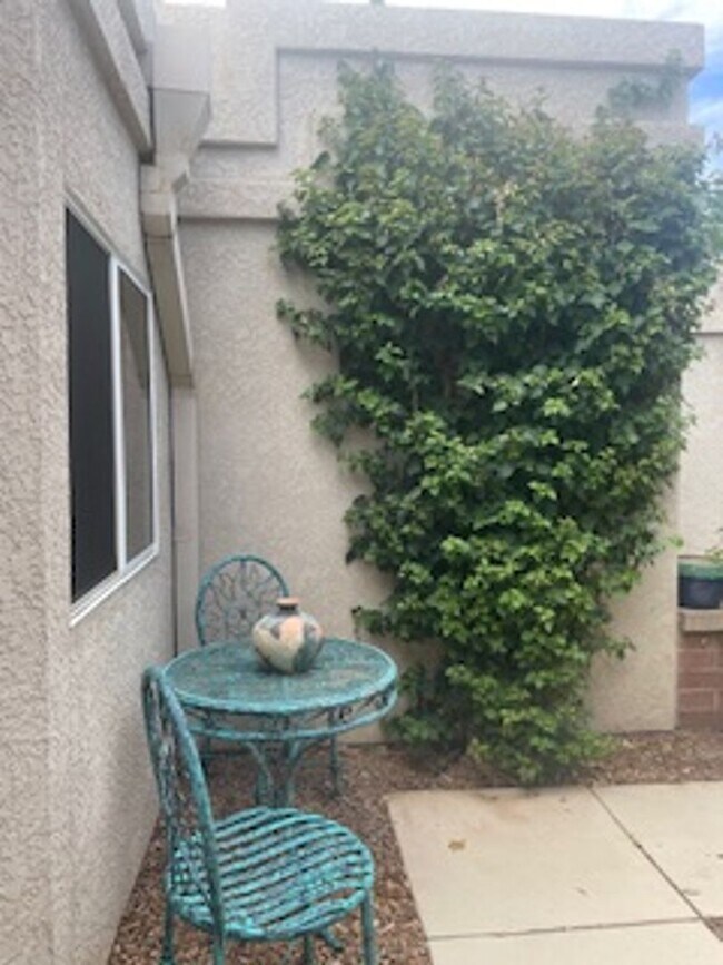 Photo - Tucson National Home on the Golf Course