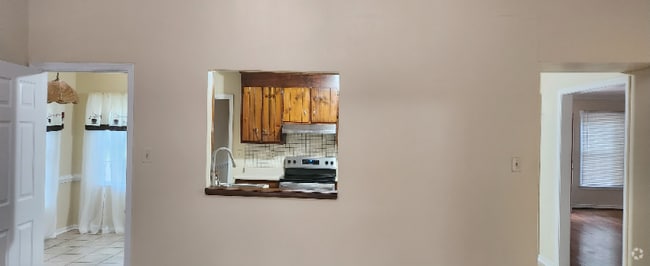 Building Photo - 5806 Laurel Trail Ct Rental