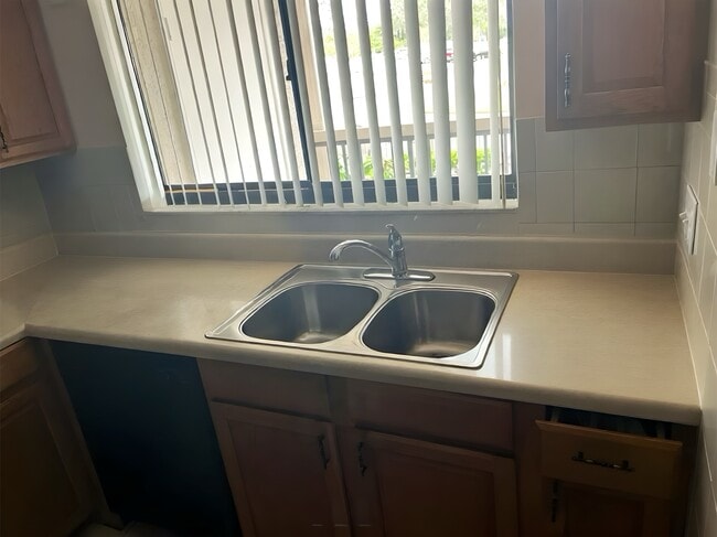 Photo - 1054 Lotus Cove Ct Unidad 625