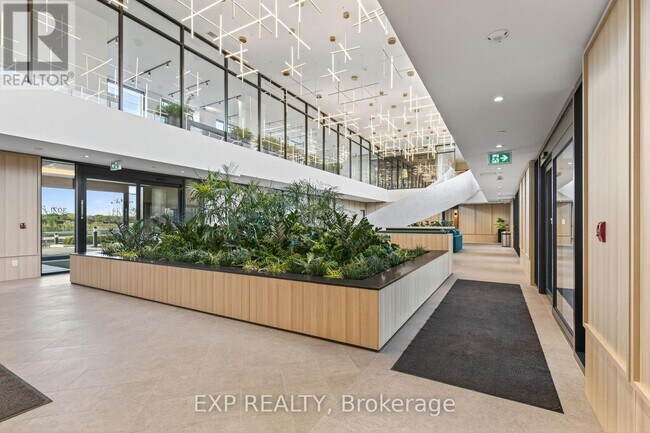 Photo - 3071 Trafalgar Rd Unité B108