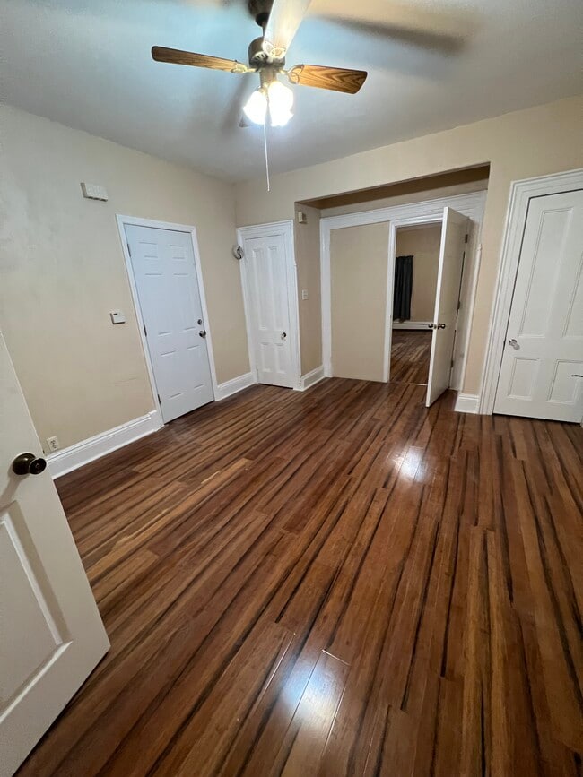 Building Photo - 178 1st St Unit 1 Rental