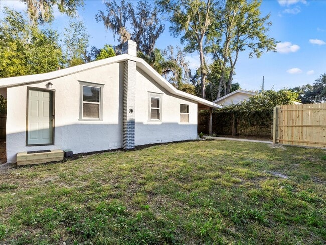 Photo - 237 Emory Plz