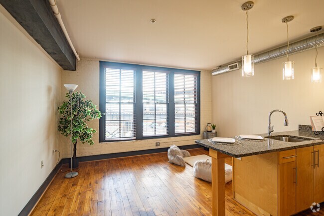 Tracks- 1BR, 1BA - The Masonry Apartments
