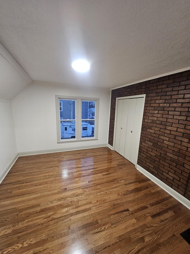 Photo - 114 State St