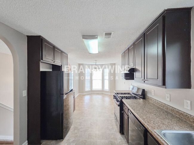 Photo - 3660 Hudson Way