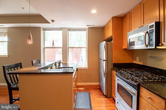 Photo - 2535 13th St NW Unit 304
