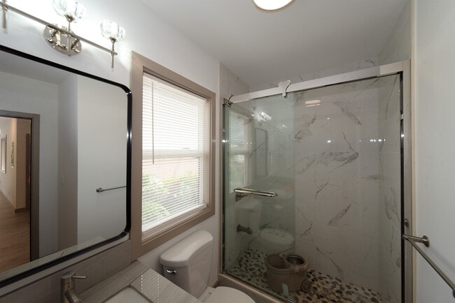 Photo - 1528 Hooli Cir