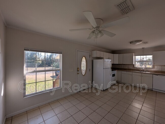 Photo - 3137 Redbud Ln