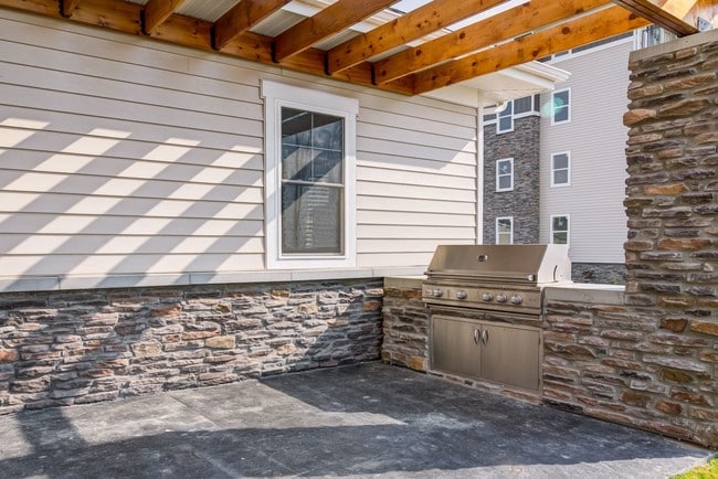 South Ridge apartments — community photo