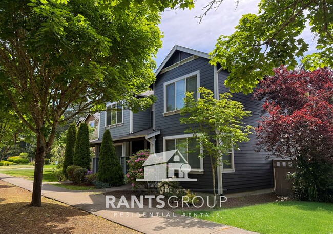 Building Photo - Stylish 3-Bedroom Townhome in Great West Olympia Location