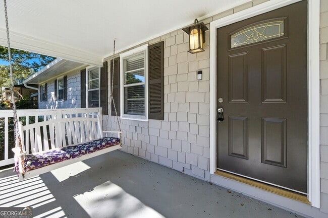 Photo - 1003 Valley Dr