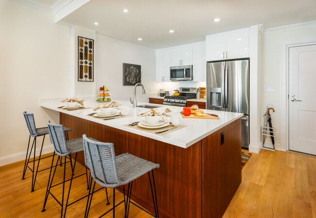 Photo - 130 Gerry Rd