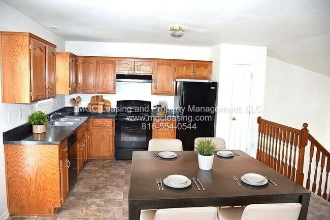 Photo - Holiday Special at Creekwood Park-$1,000 Rent Credit-Apply Now!