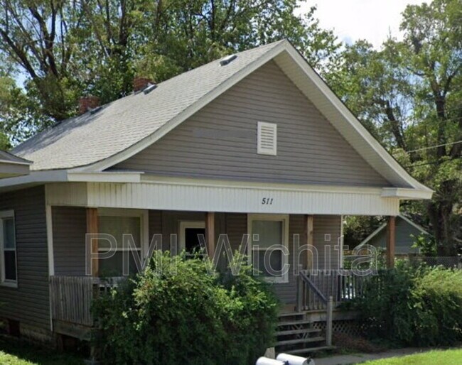 Photo - 511 E Indianapolis St