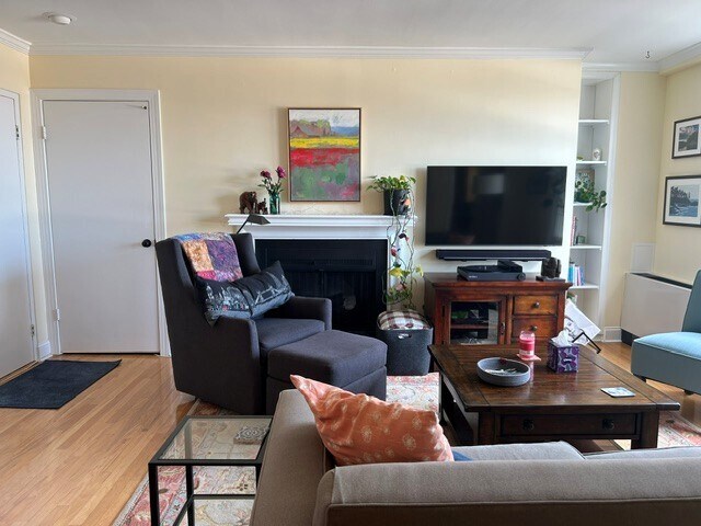 Photo - 1880 Columbia Rd NW
