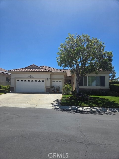 Photo - 1704 Reyes Ln