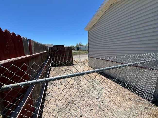 Photo - 3 Bed 2 Bath Updated Mobile Home w/ Fenced Yard & Many Amenities