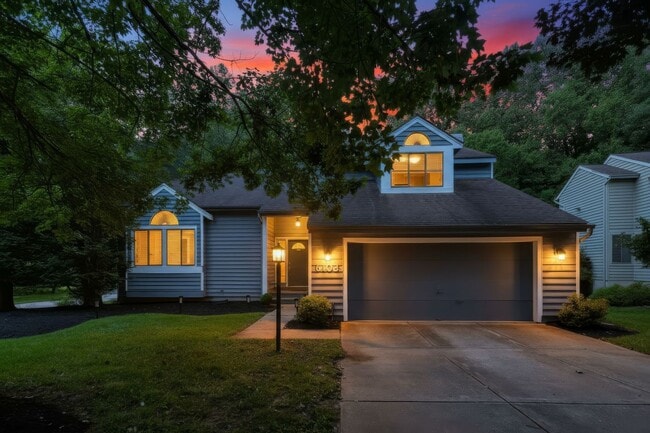 Building Photo - 6103 Triangle Dr
