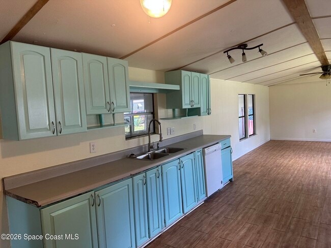 4810 Lake Michigan Ave