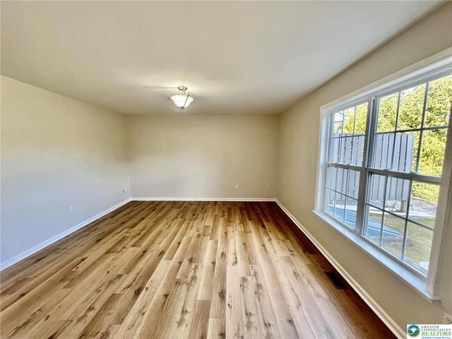 Photo - 4131 Walter Rd