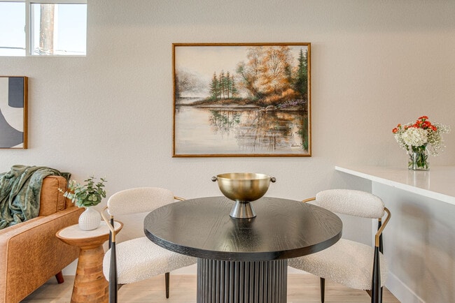 Photo - 4100 E Warren Ave Unidad SI ID1546161P