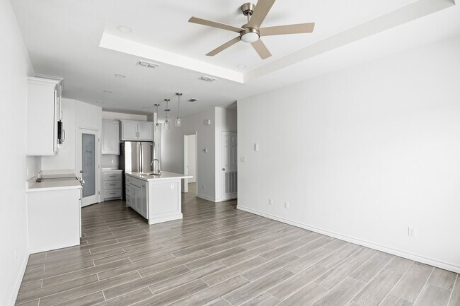Photo - 3211 S Chloe Ave