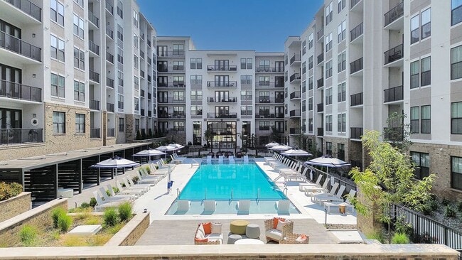 Legacy Cool Springs Apartments