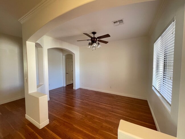 Photo - Beautiful 4 bedroom, 2 bath in Redwood Estates