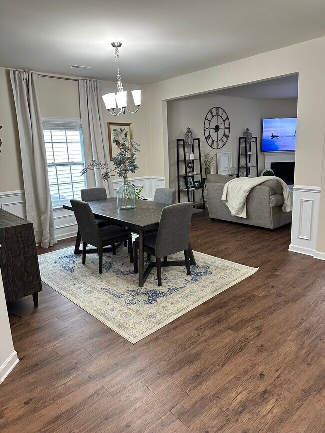 Photo - 1030 Campbell Ridge Dr