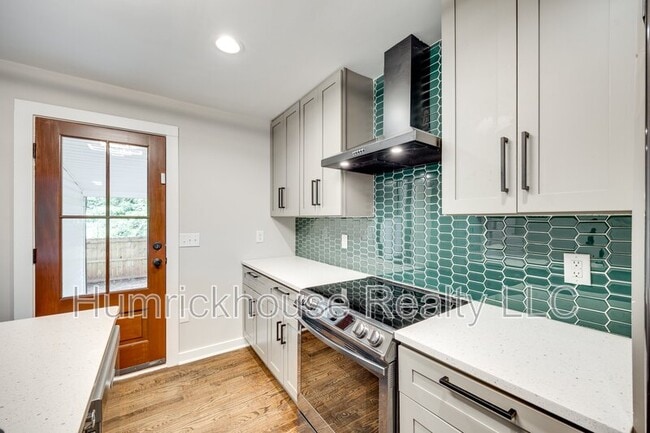 Photo - 3120 Parkway Ave