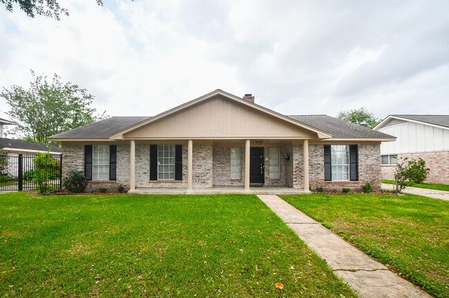 Photo - 7714 Eichler Dr