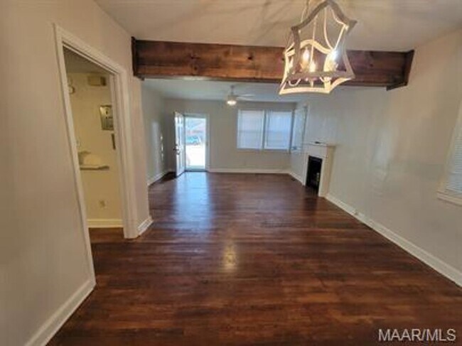 7 Calhoun Rd Unit A