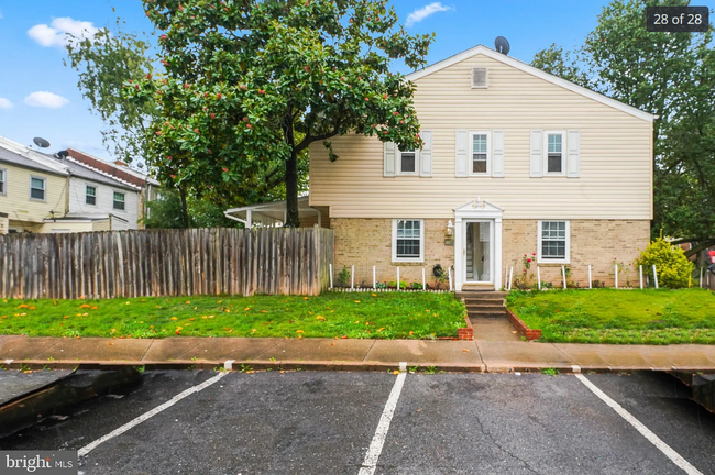 Photo - 10228 Winchester Ct Townhome