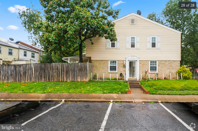 Building Photo - 10228 Winchester Ct Rental