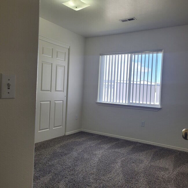 Photo - Vista Unit 28