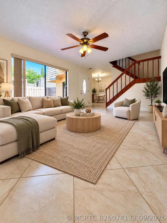 Photo - 165 Lake Arbor Dr