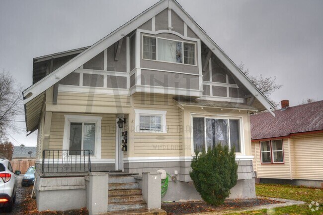 Building Photo - Garland Triplex Unit 427 W Garland Ave #B Rental