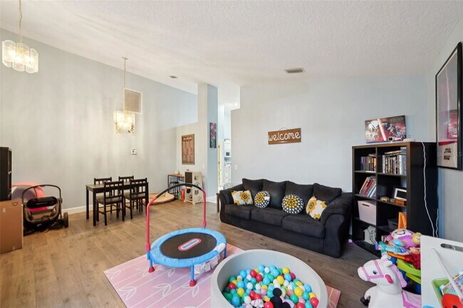 Photo - 6325 Chapel Pines Blvd