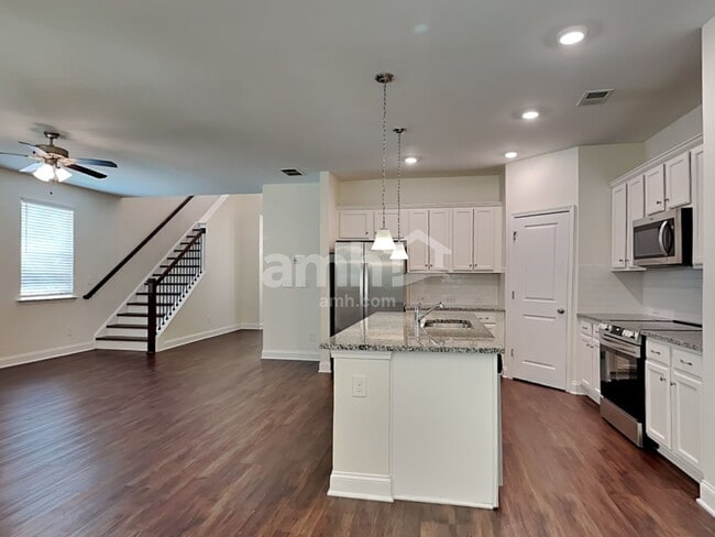 Photo - 3401 38th St NW