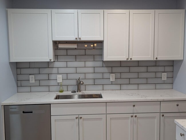 Photo - 4507 Weyburn Dr