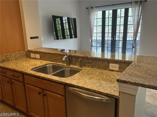 Photo - 8001 Via Monte Carlo Way Unidad 103