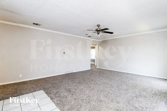 Photo - 4901 Staples Ave