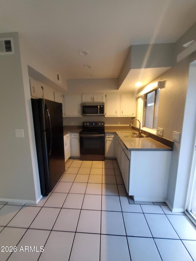Photo - 9228 N 7th Ave Unit 10