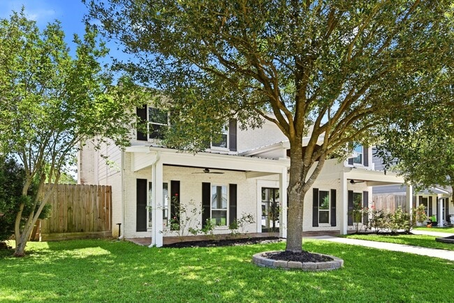 Photo - 4810 Bayou Vista Dr