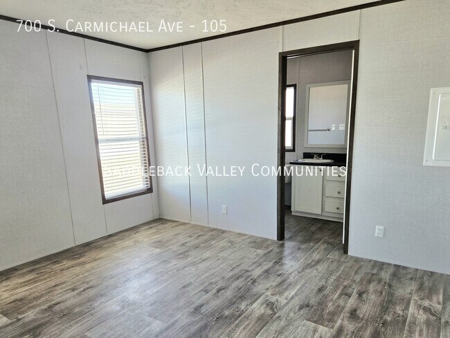 Photo - 700 S Carmichael Ave