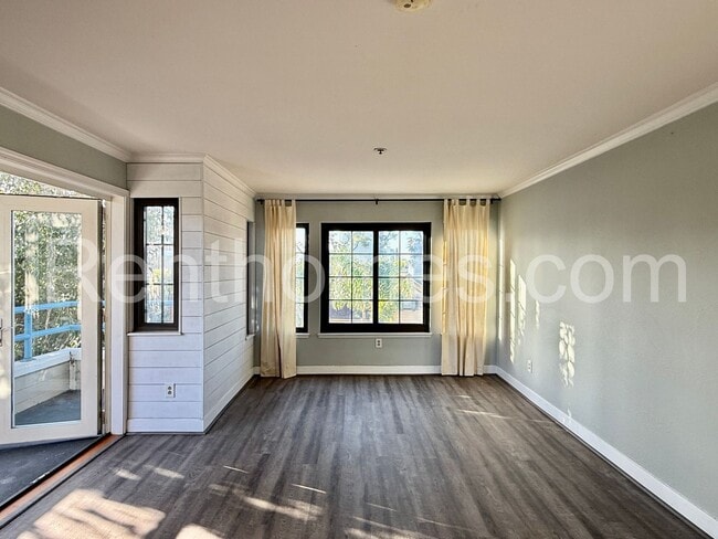 Photo - 1940 Third Ave Unit 302