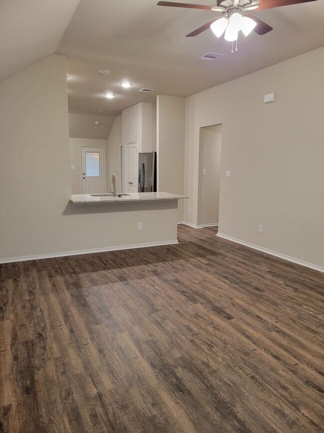 Photo - Brand New 3 bedroom / 2 bath home in Bonham Trace neighbor hood in North Bryan,