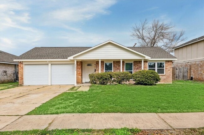 Photo - 10603 Kirkshire Dr House
