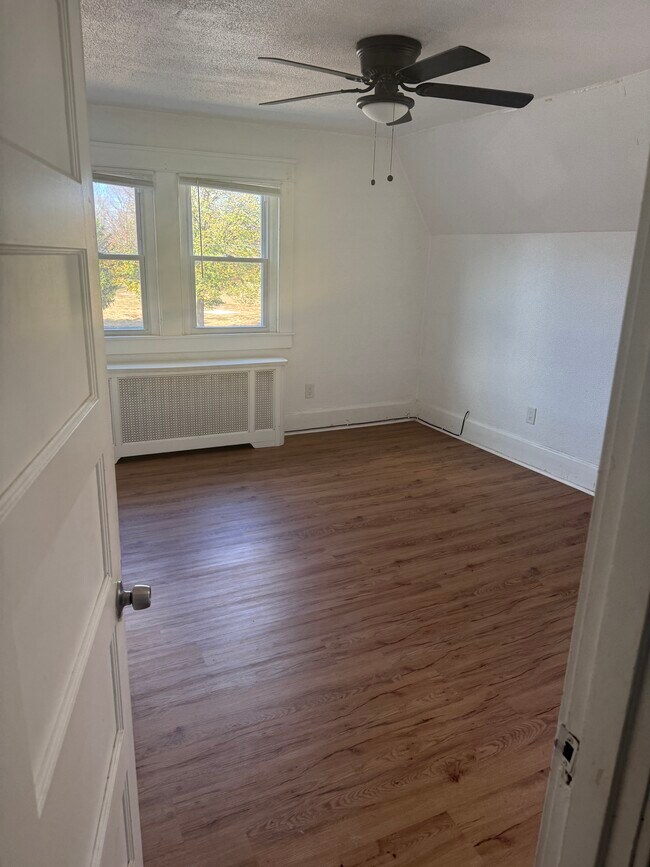 Photo - 1620 Trenton Ave