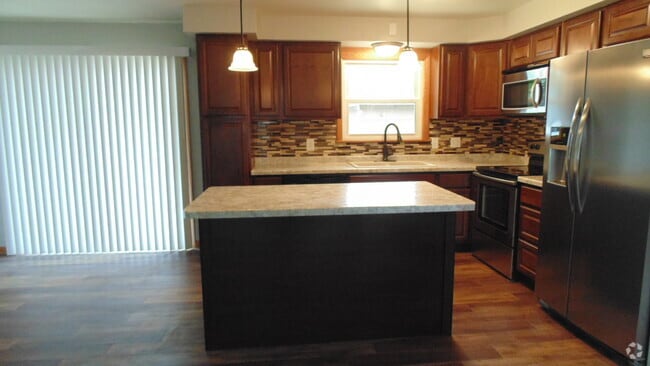 Building Photo - 1134 E Lindbergh St Rental